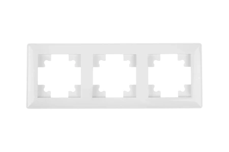 Рамка 3-местная белая Катрин Stekker